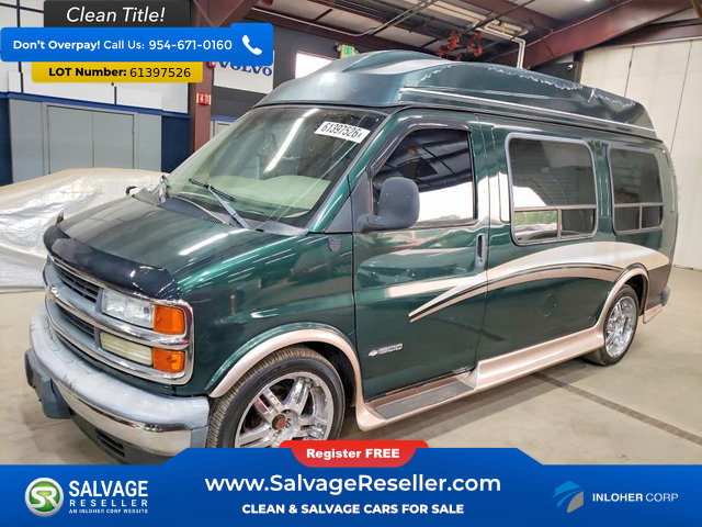 Used 2002 Chevrolet Express 1500 RWD image 1