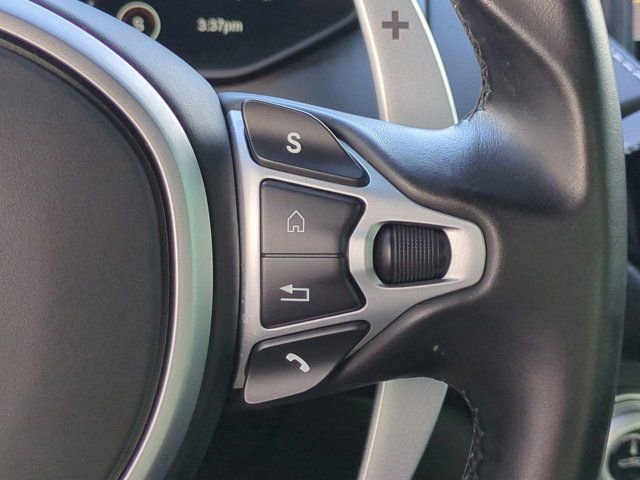 Used 2021 Aston Martin V8 Vantage Coupe image 22
