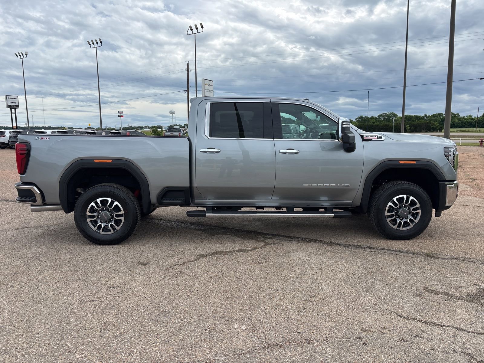 New 2026 GMC Sierra 2500 SLT w/ SLT Premium Package AWD/4WD image 7