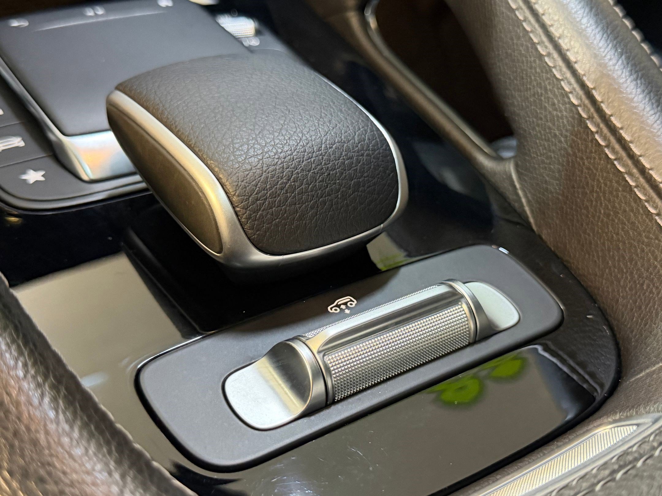 Used 2023 Mercedes-Benz GLS 450 4MATIC image 19