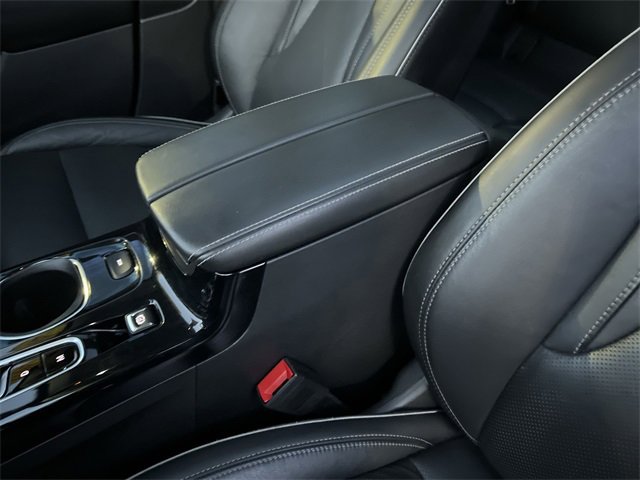 Used 2021 Buick Envision Essence w/ Technology Package I image 19