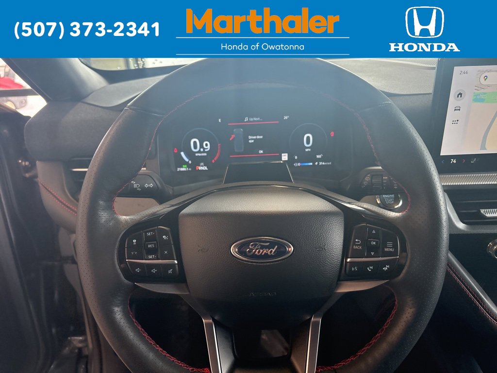 Used 2025 Ford Explorer ST-Line image 23