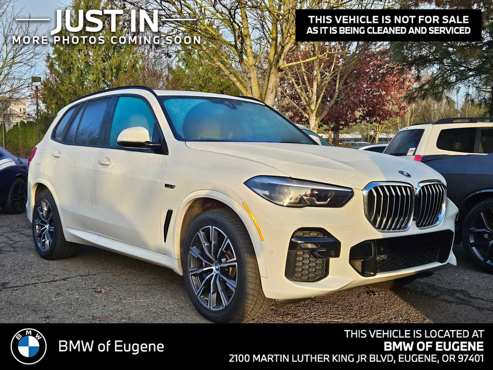 Used 2022 BMW X5 xDrive45e w/ M Sport Package video 1