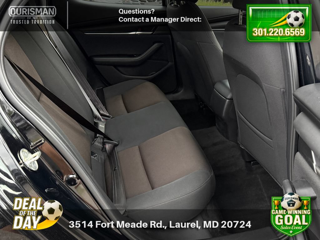 Used 2022 MAZDA MAZDA3 s FWD image 12
