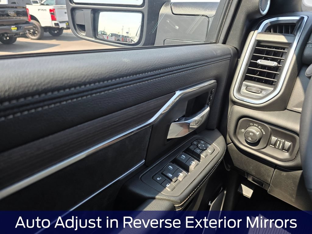 New 2026 RAM 3500 Laramie AWD/4WD image 33