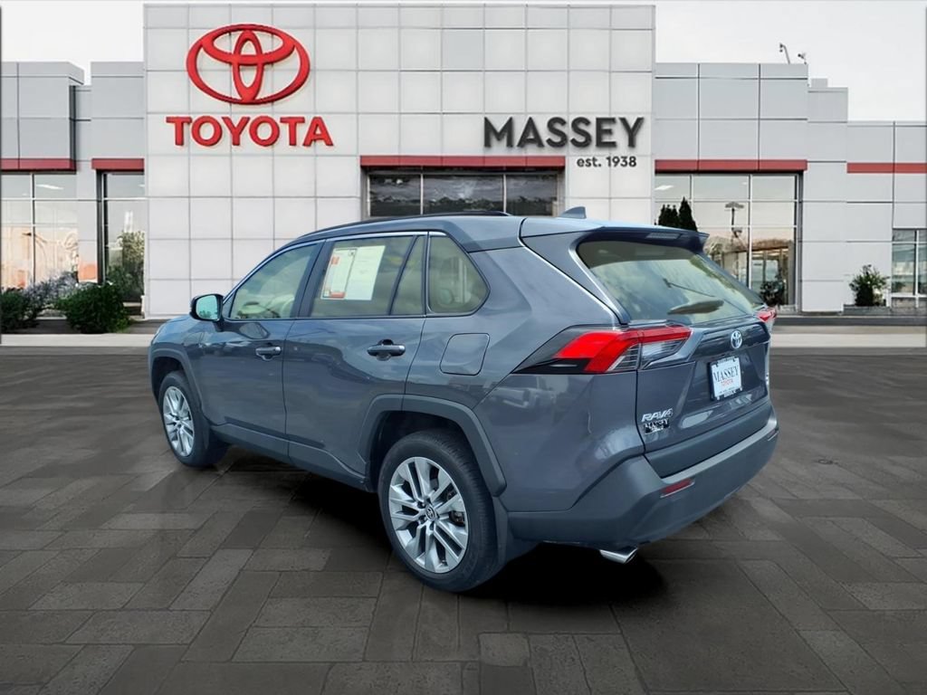 Used 2024 Toyota RAV4 XLE Premium w/ Weather Package AWD/4WD image 5