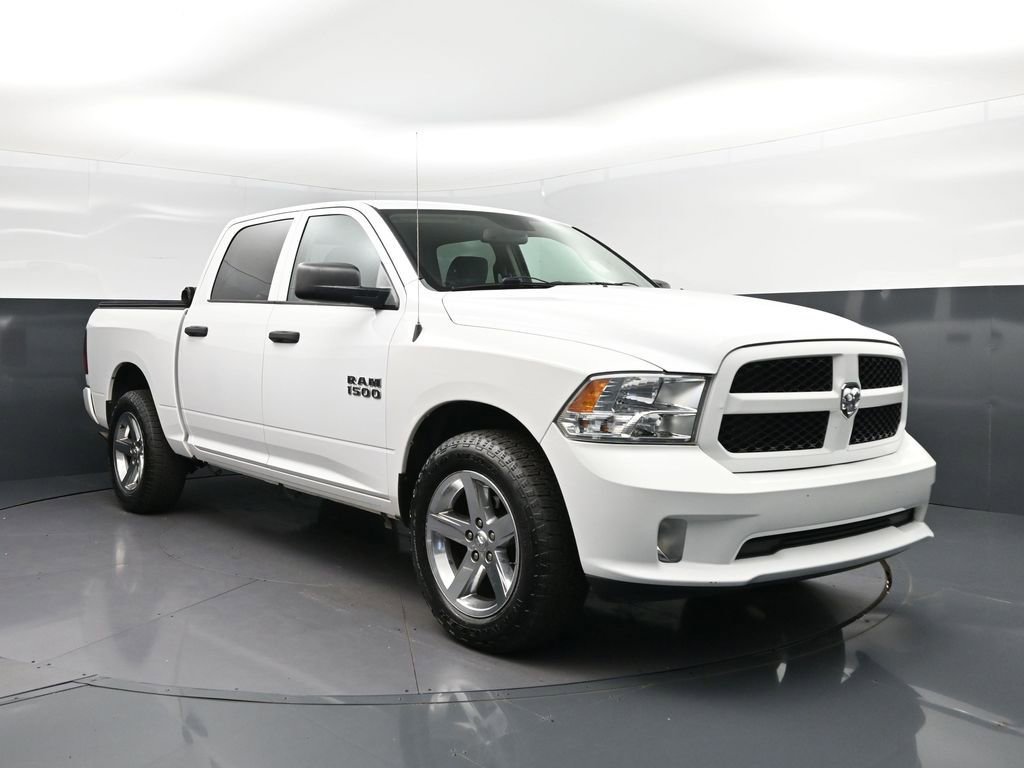 Used 2016 RAM 1500 Express AWD/4WD image 9