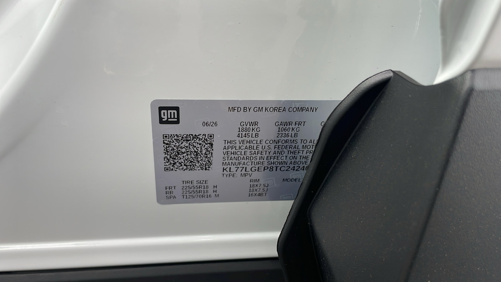 New 2026 Chevrolet Trax RS w/ Sunroof Package FWD image 29