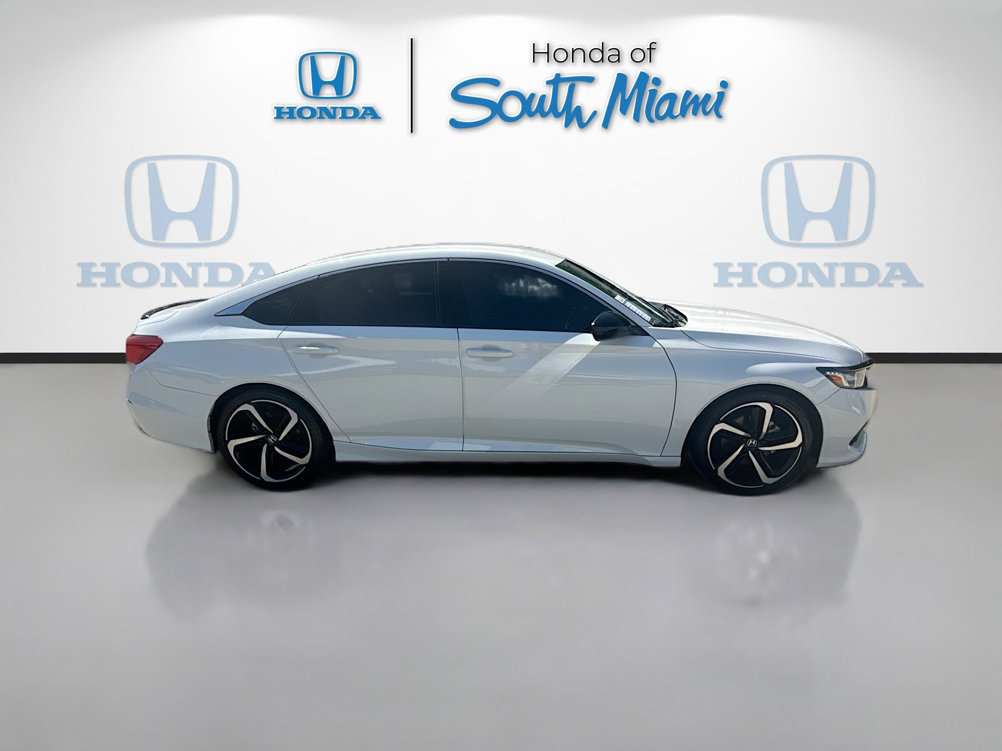 Certified 2022 Honda Accord Sport image 8