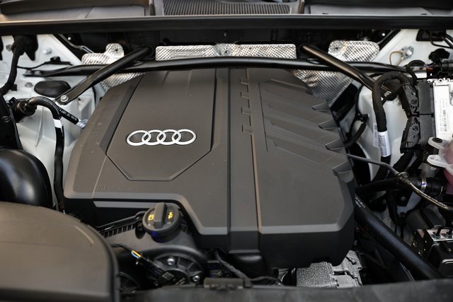 New 2025 Audi Q5 2.0T Premium image 31