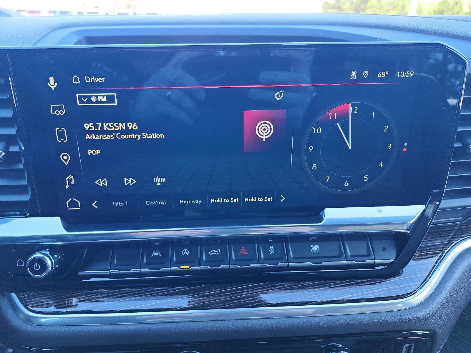 Used 2025 GMC Sierra 1500 SLE image 15