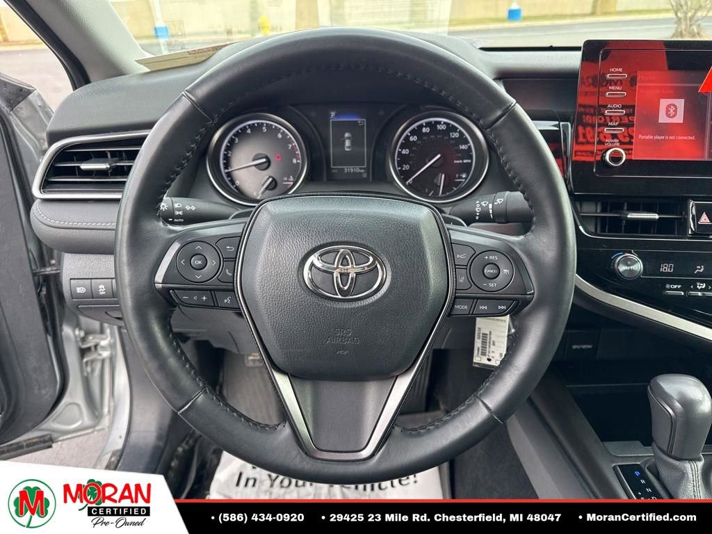 Used 2024 Toyota Camry SE FWD image 14