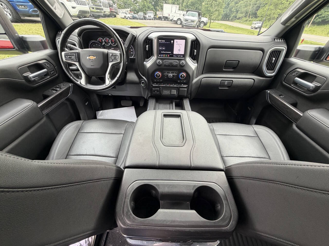 Used 2021 Chevrolet Silverado 3500 LTZ w/ LTZ Convenience Package AWD/4WD image 18