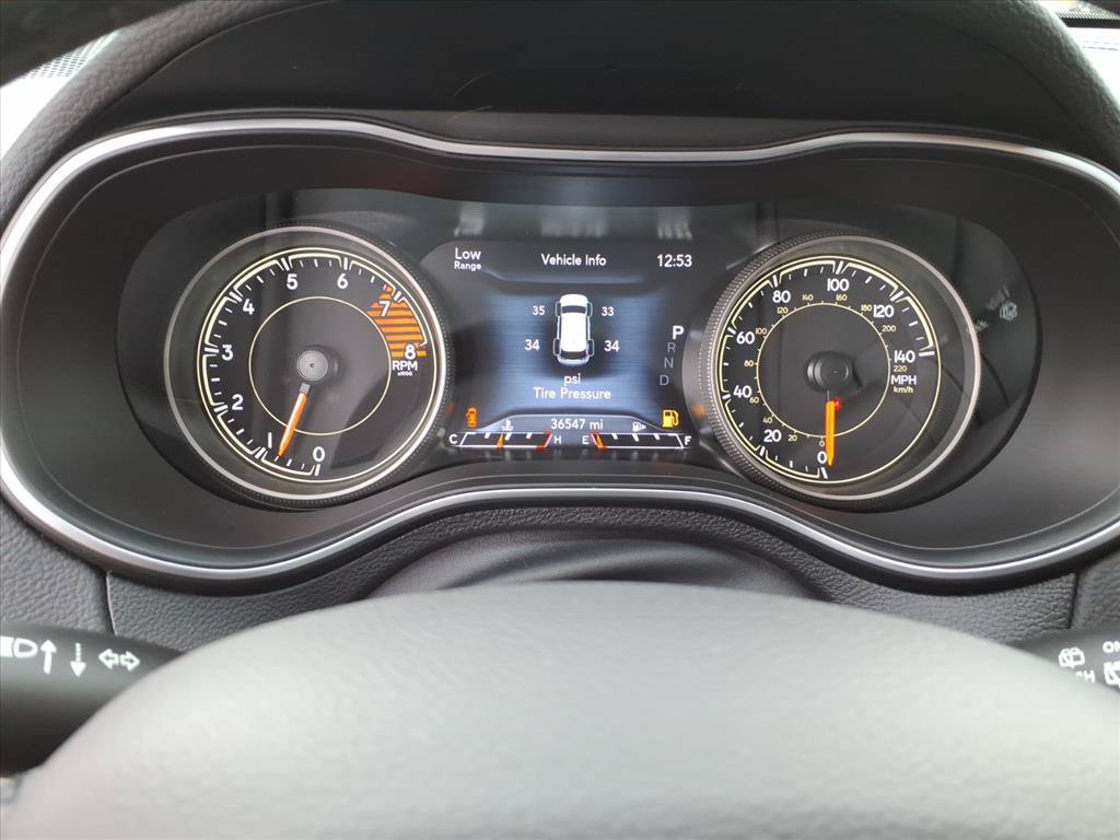 Used 2022 Jeep Cherokee Limited AWD/4WD image 27