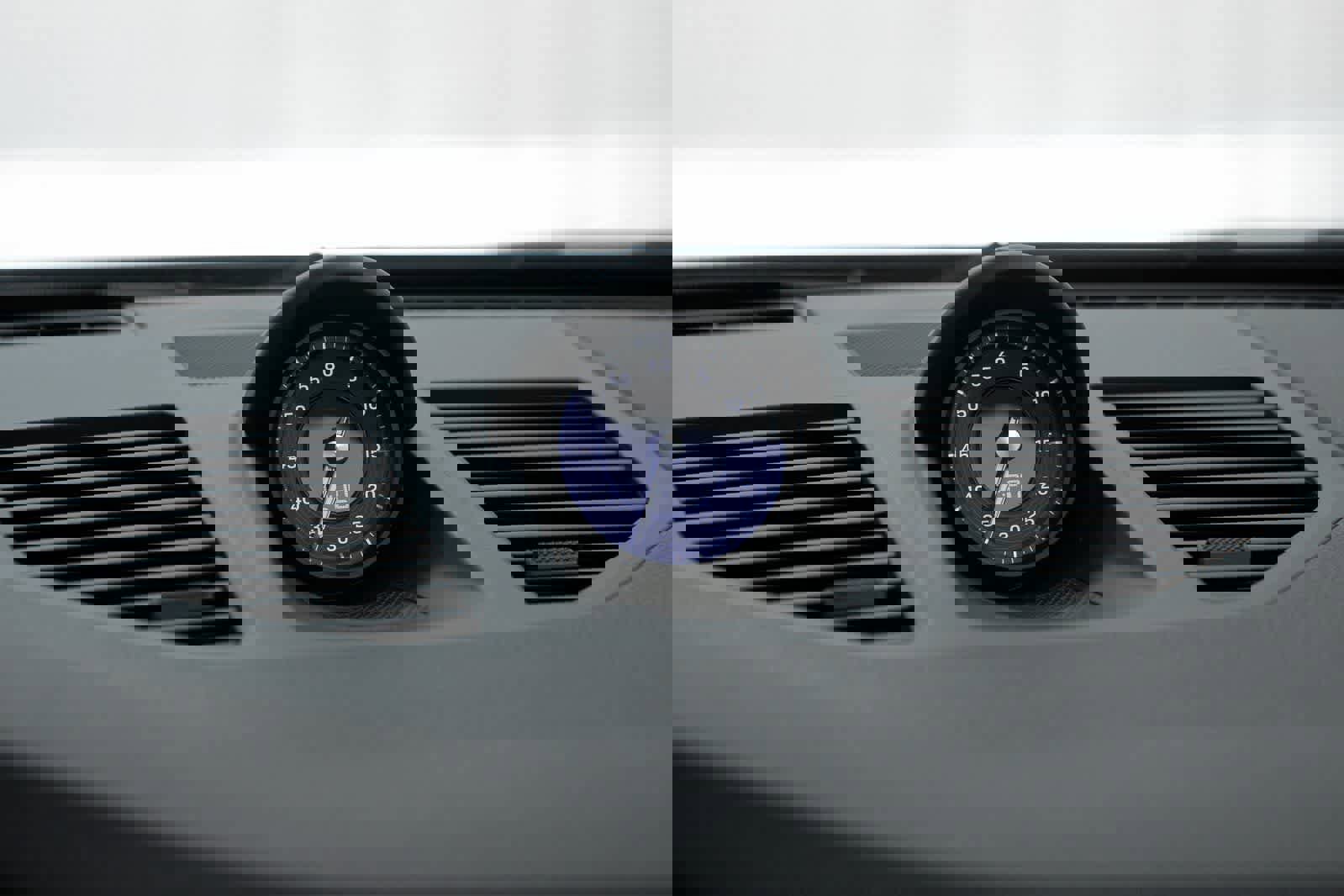 Certified 2025 Porsche 911 Carrera image 23