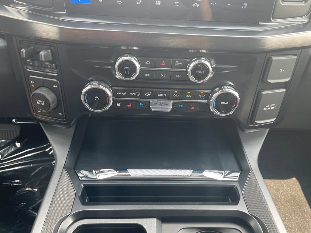 New 2026 Ford F350 Lariat w/ Black Appearance Package AWD/4WD image 22