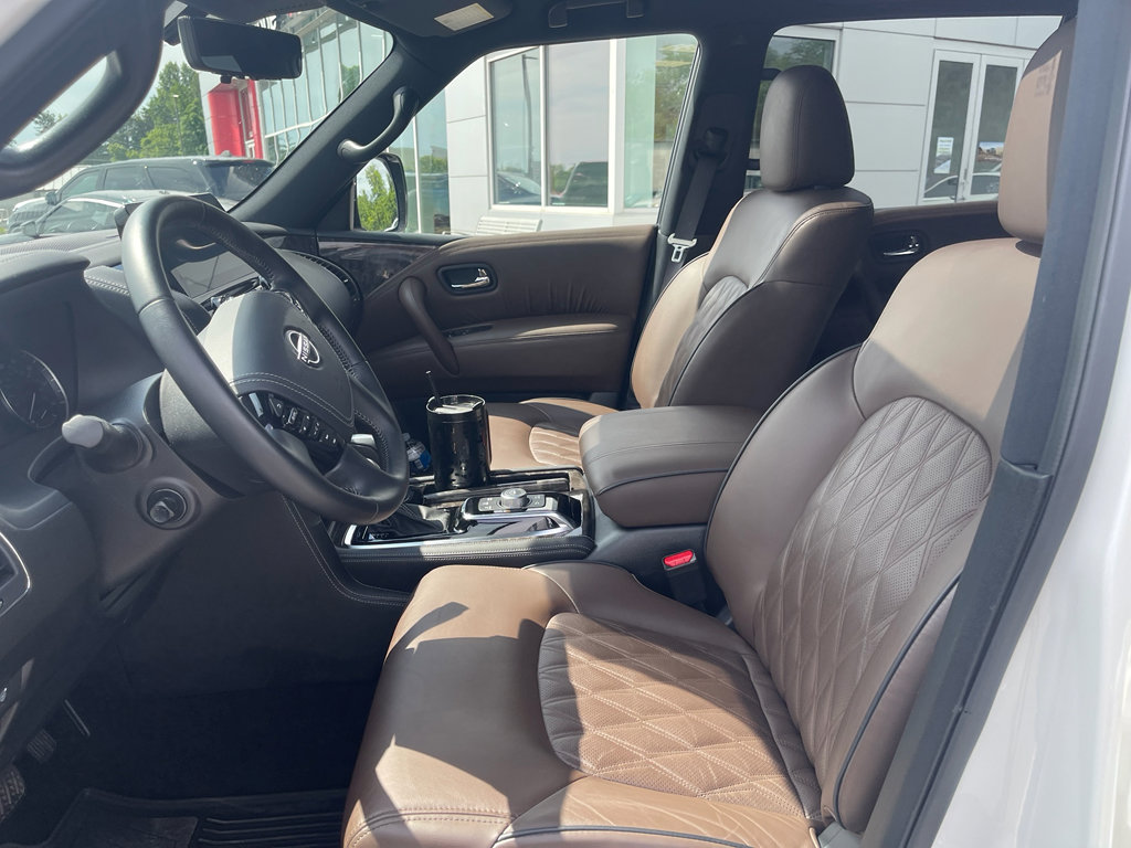 Used 2024 Nissan Armada Platinum w/ Captain's Chairs Package AWD/4WD image 8