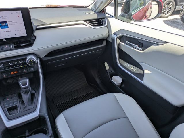 Used 2023 Toyota RAV4 XLE Premium AWD/4WD image 17