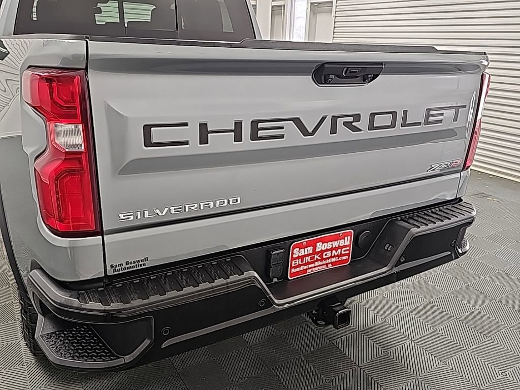 Used 2024 Chevrolet Silverado 1500 ZR2 image 7