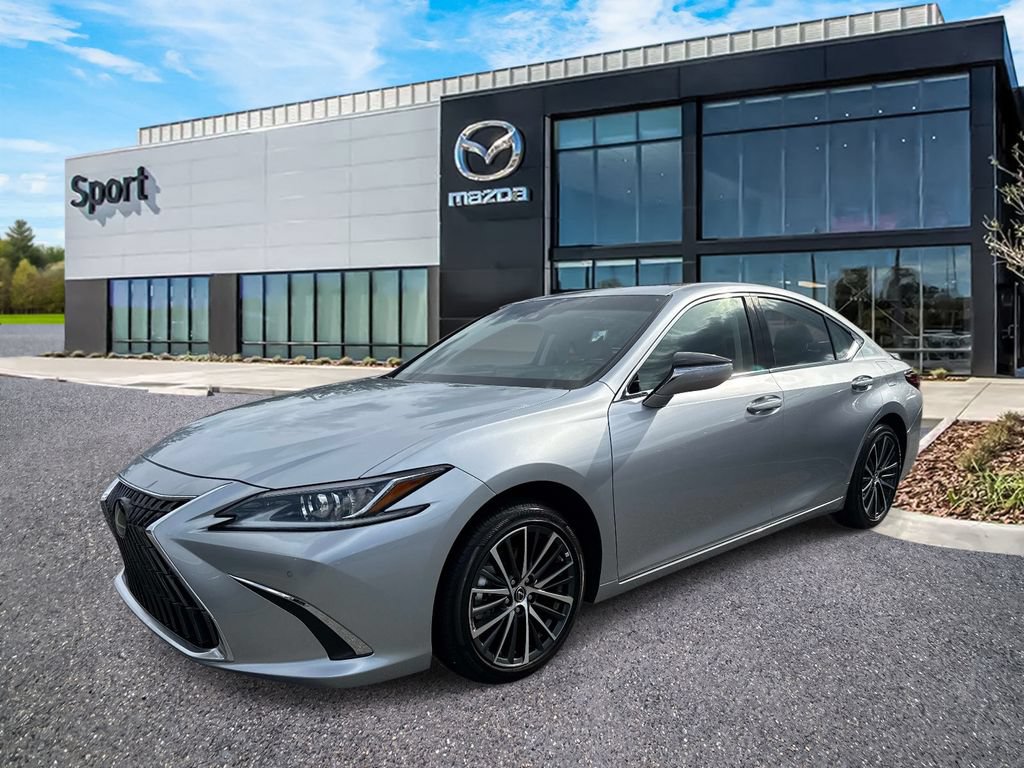 Used 2025 Lexus ES 350 w/ Premium Package FWD image 8
