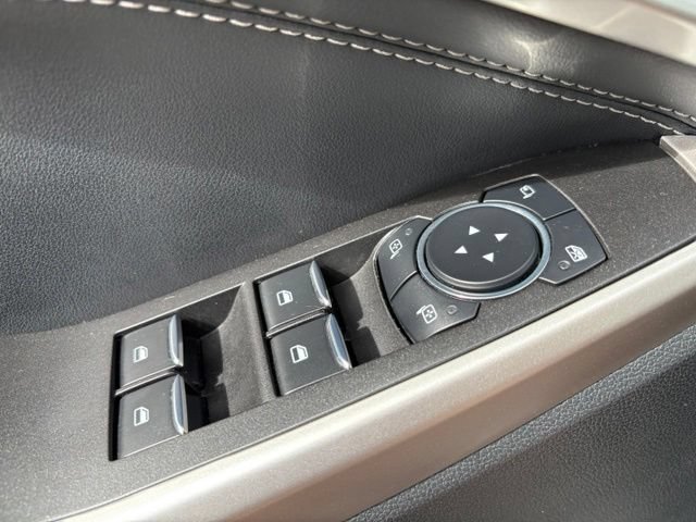 Used 2023 Ford Explorer Limited w/ Equipment Group 301A AWD/4WD image 11