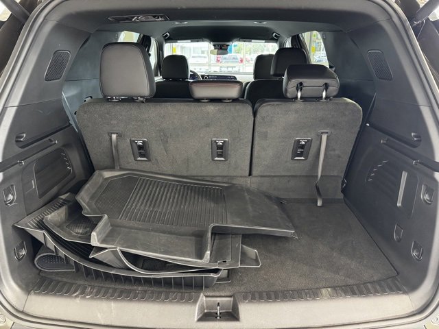 Used 2025 Chevrolet Traverse Z71 w/ Driver Confidence Package image 39