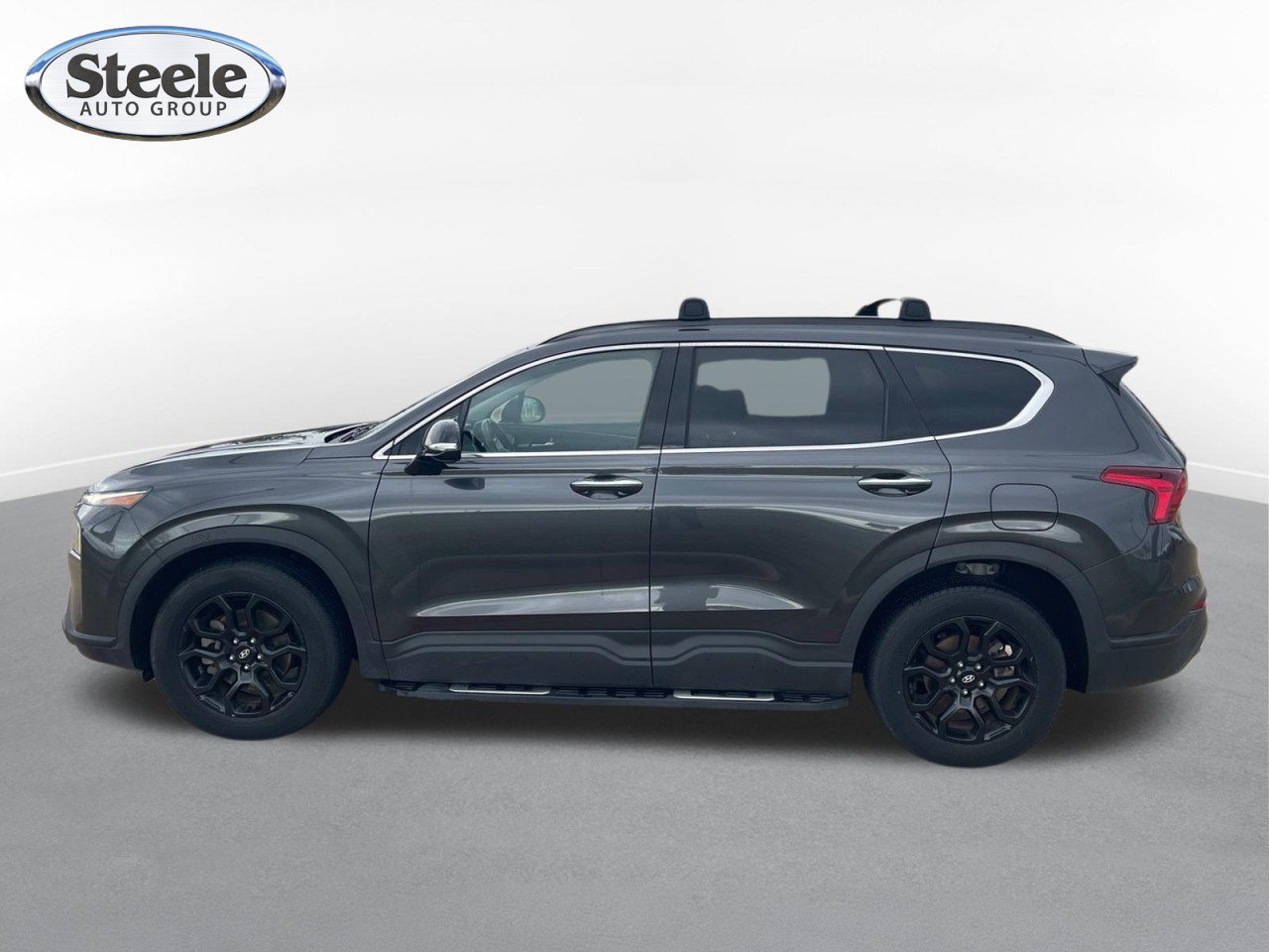 Used 2022 Hyundai Santa Fe XRT FWD image 3