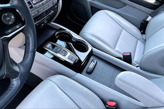 Used 2022 Honda Pilot Touring image 18
