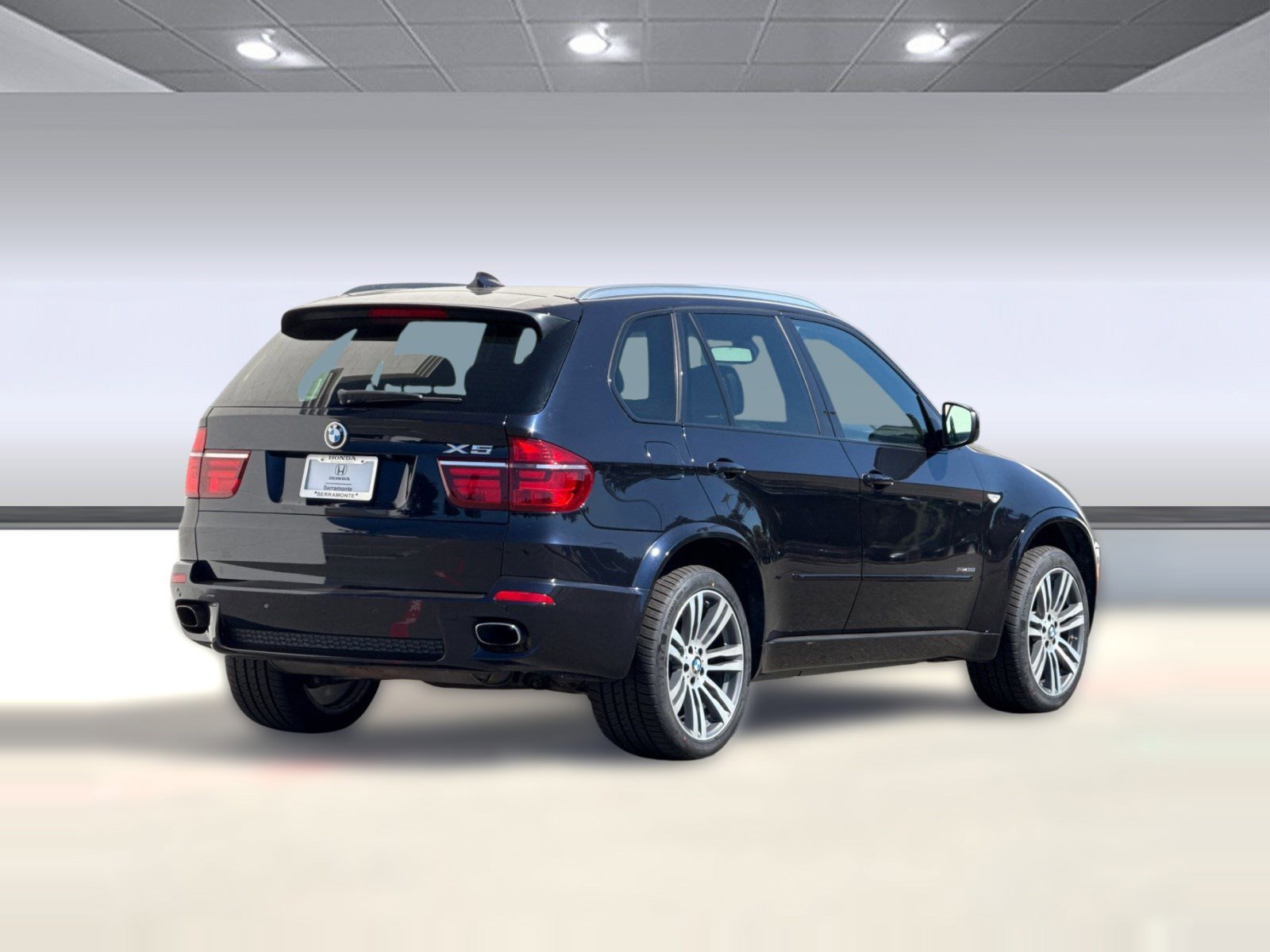 Used 2013 BMW X5 xDrive35i image 7