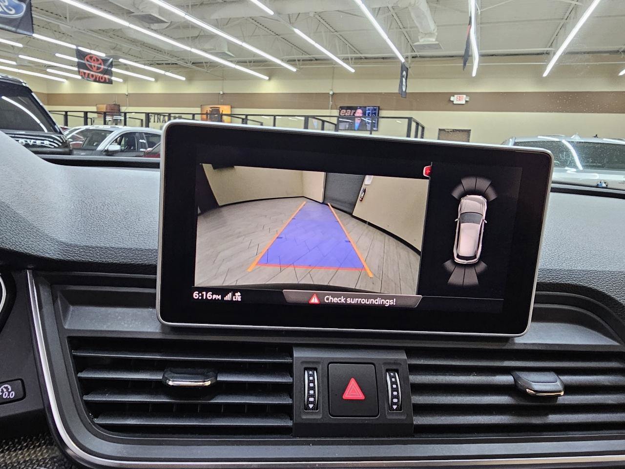 Used 2018 Audi SQ5 Premium Plus w/ S Sport Package AWD/4WD image 32