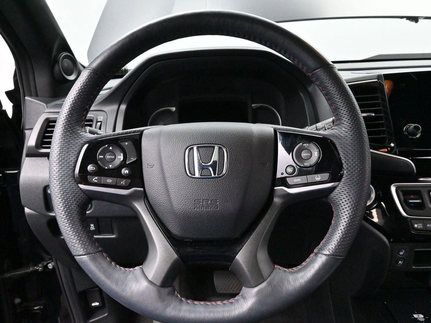 Used 2024 Honda Passport Black Edition image 21