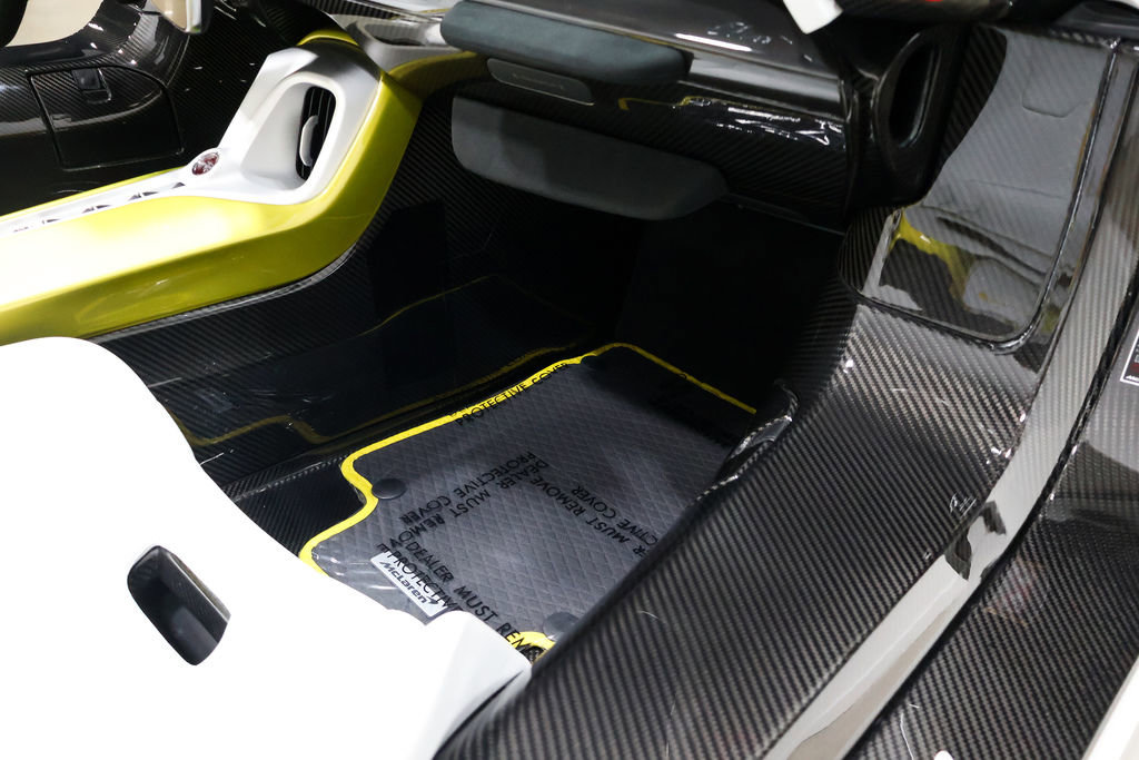 Used 2021 McLaren Elva RWD image 50