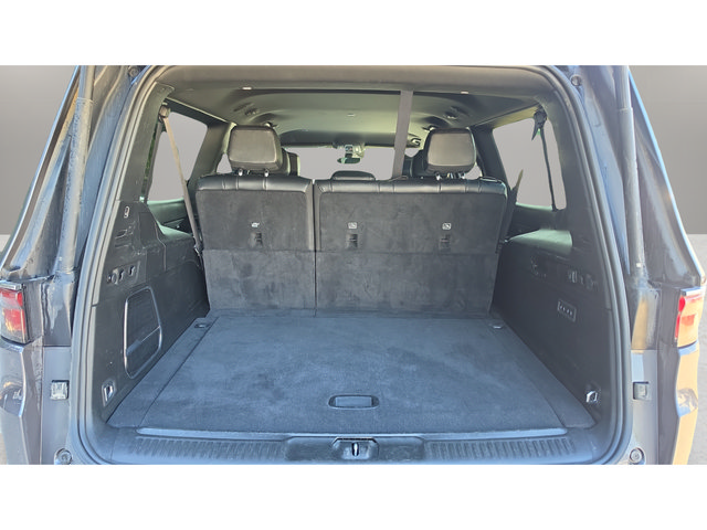 Used 2024 Jeep Wagoneer L Series II w/ Flexible Seating Group AWD/4WD image 15