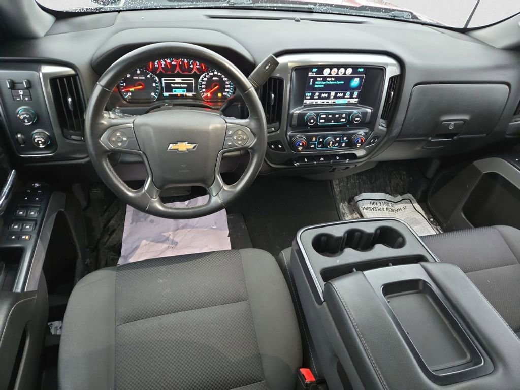 Used 2018 Chevrolet Silverado 1500 LT w/ All Star Edition image 10