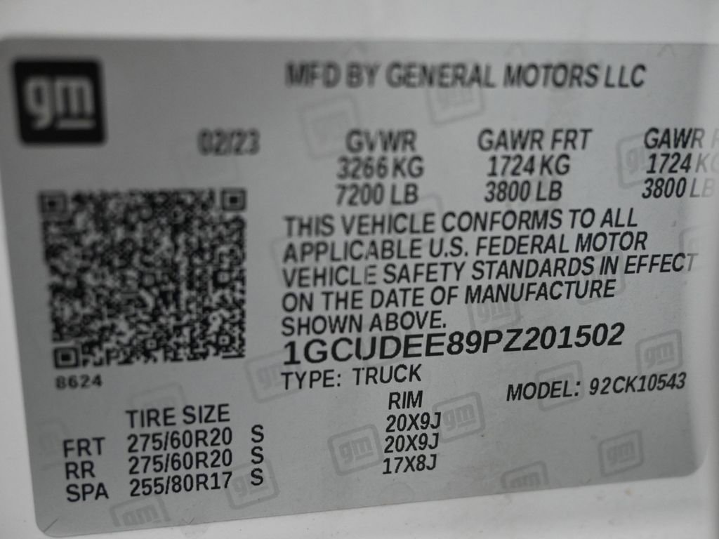 Used 2023 Chevrolet Silverado 1500 RST AWD/4WD image 4