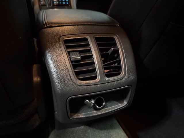 Used 2013 Ford Taurus Limited AWD/4WD image 26