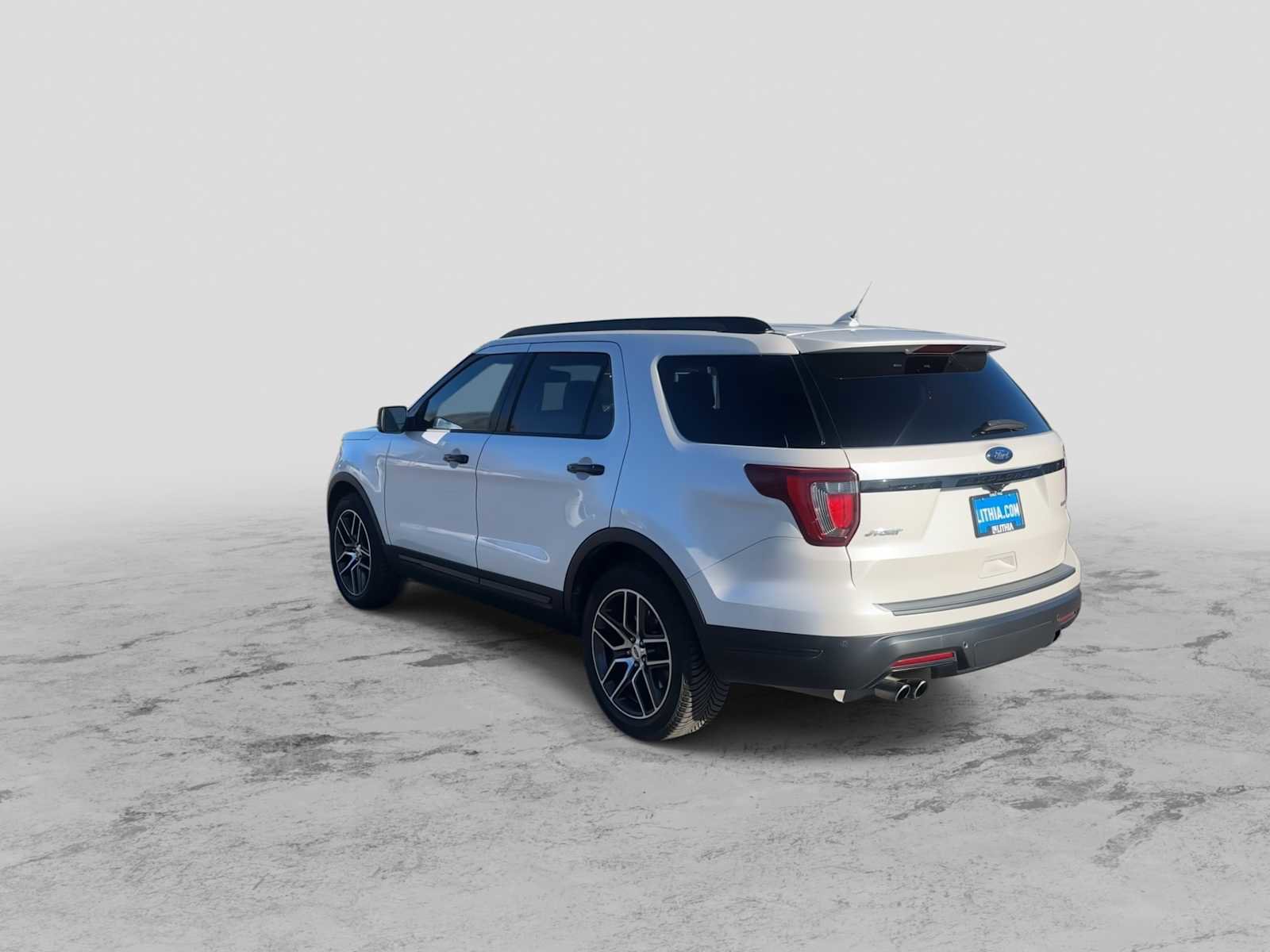 Used 2019 Ford Explorer Sport image 6