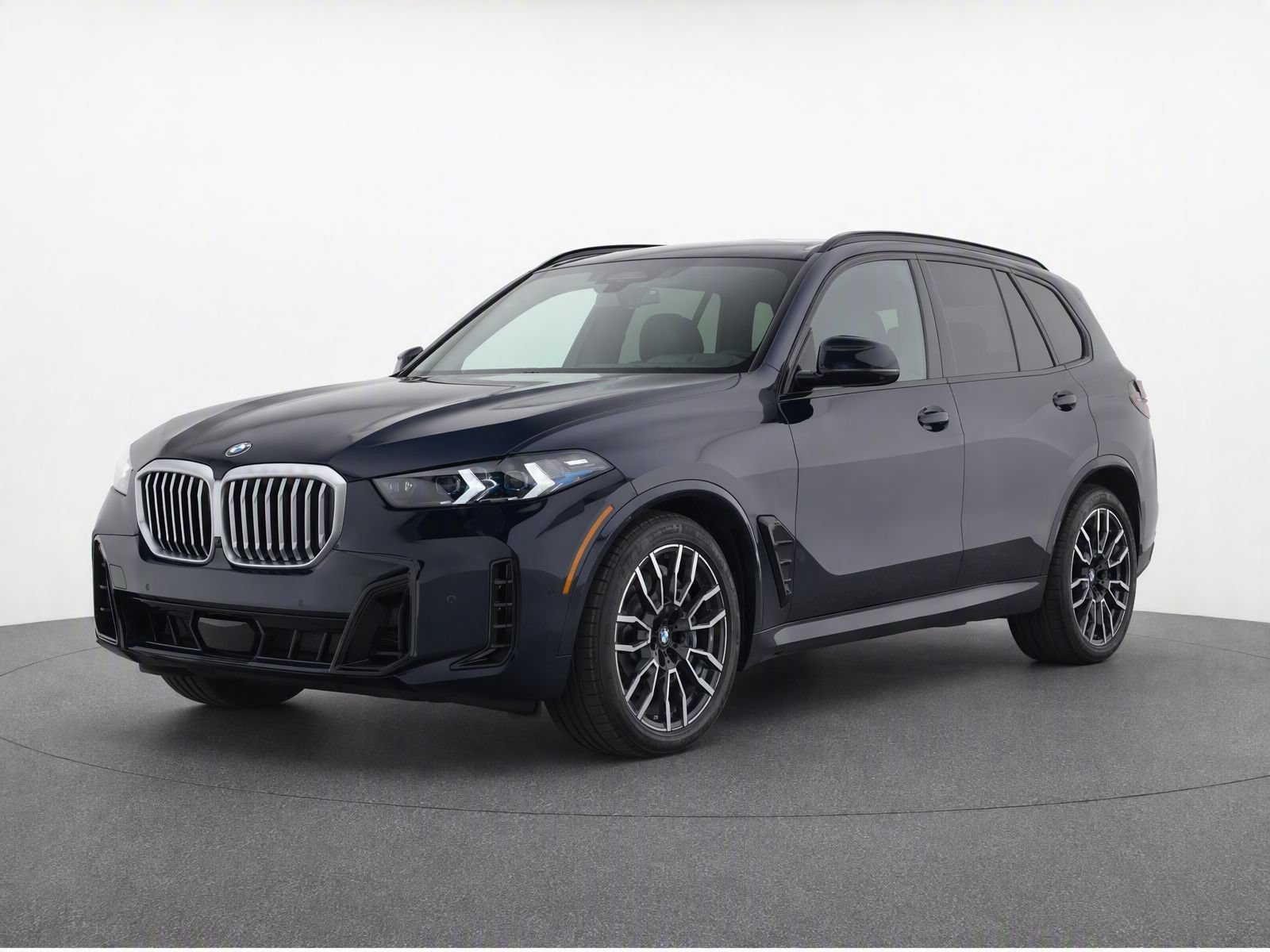 Certified 2024 BMW X5 xDrive40i w/ M Sport Package AWD/4WD image 2