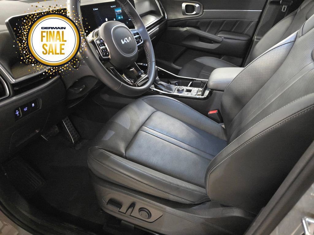 Certified 2025 Kia Sorento SX image 15