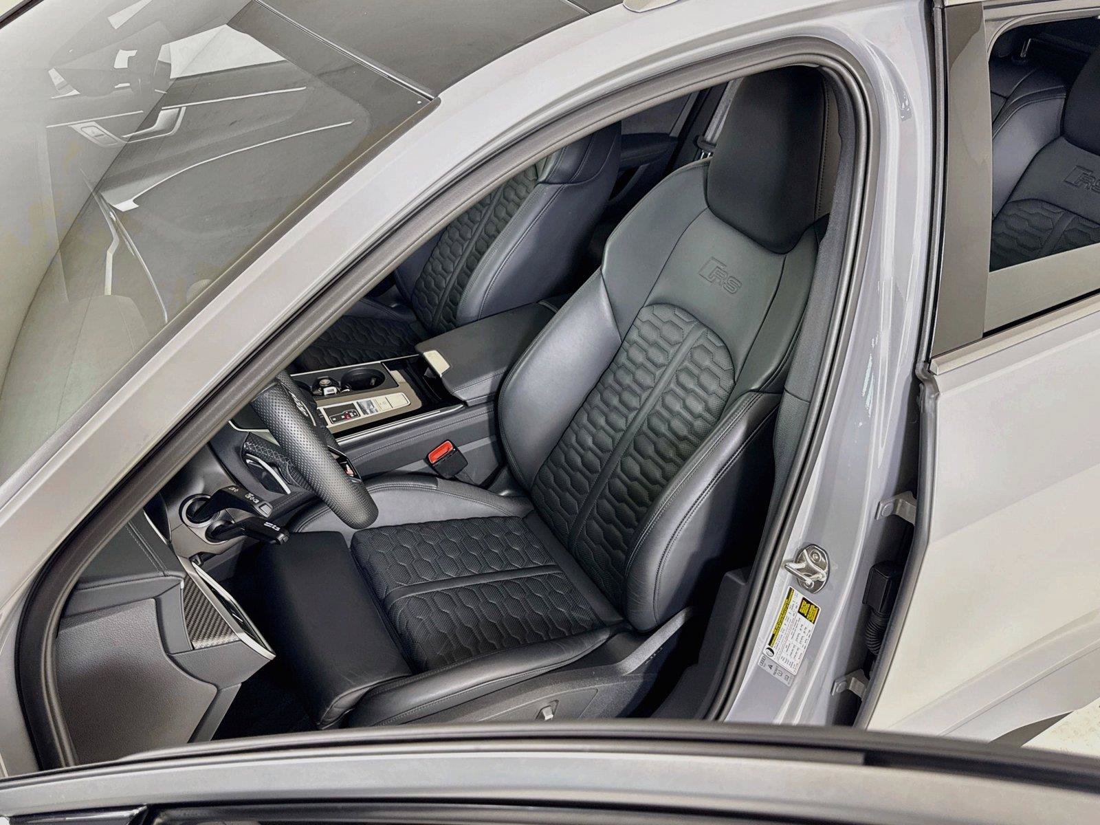 Used 2024 Audi RS 6 performance AWD/4WD image 14