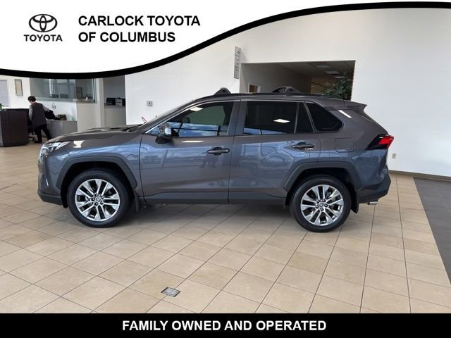 Used 2025 Toyota RAV4 XLE Premium w/ Weather Package FWD image 2
