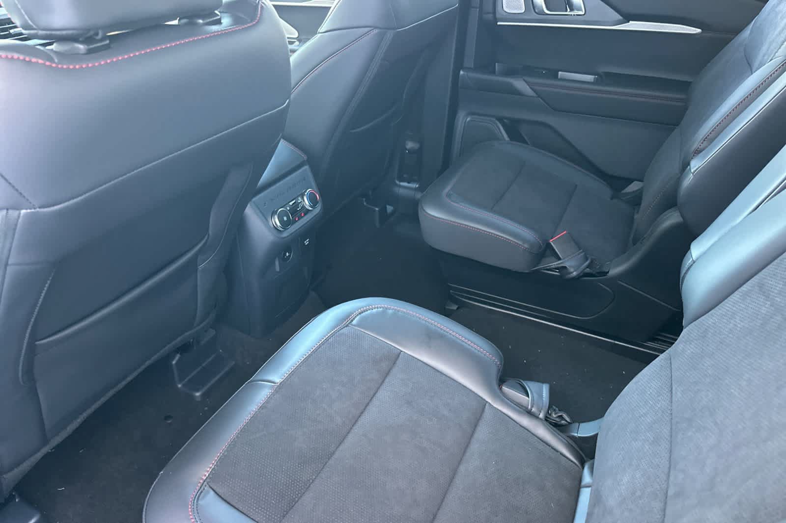 New 2026 Ford Explorer ST w/ Sun And Sound Package AWD/4WD image 4