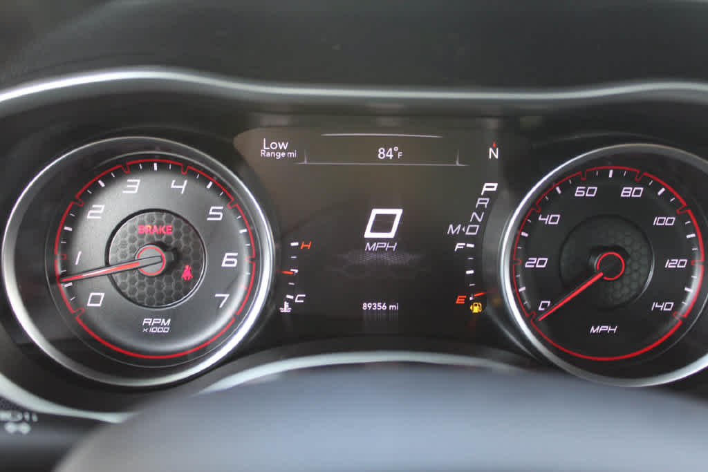 Used 2018 Dodge Charger SXT Plus RWD image 23