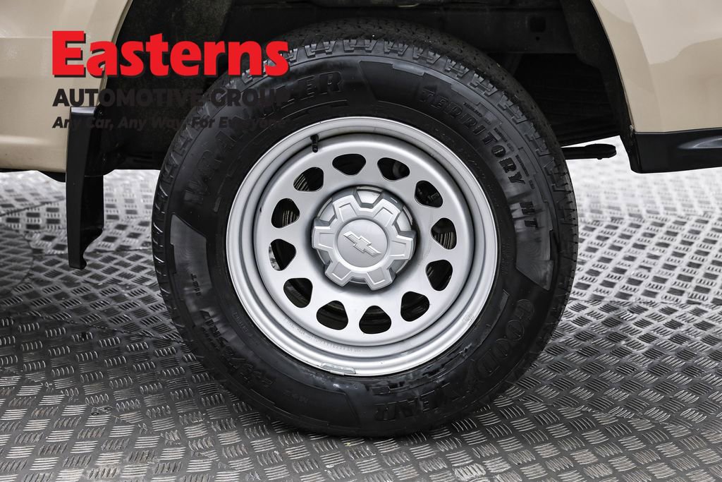 Used 2023 Chevrolet Colorado W/T image 31