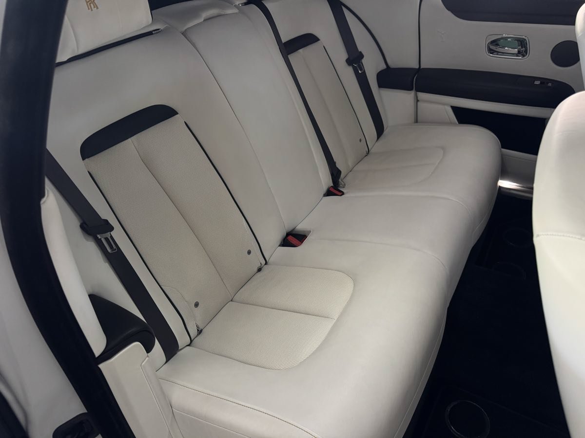 Used 2022 Rolls-Royce Ghost w/ Ghost Package AWD/4WD image 25
