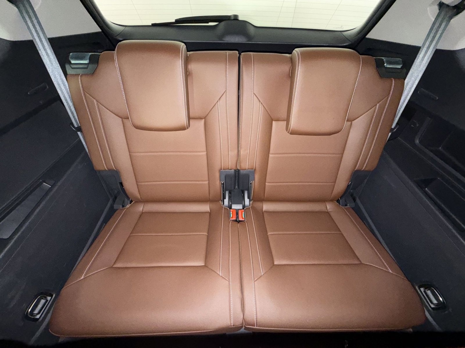 Used 2021 Volkswagen Atlas SEL R-Line AWD/4WD image 26