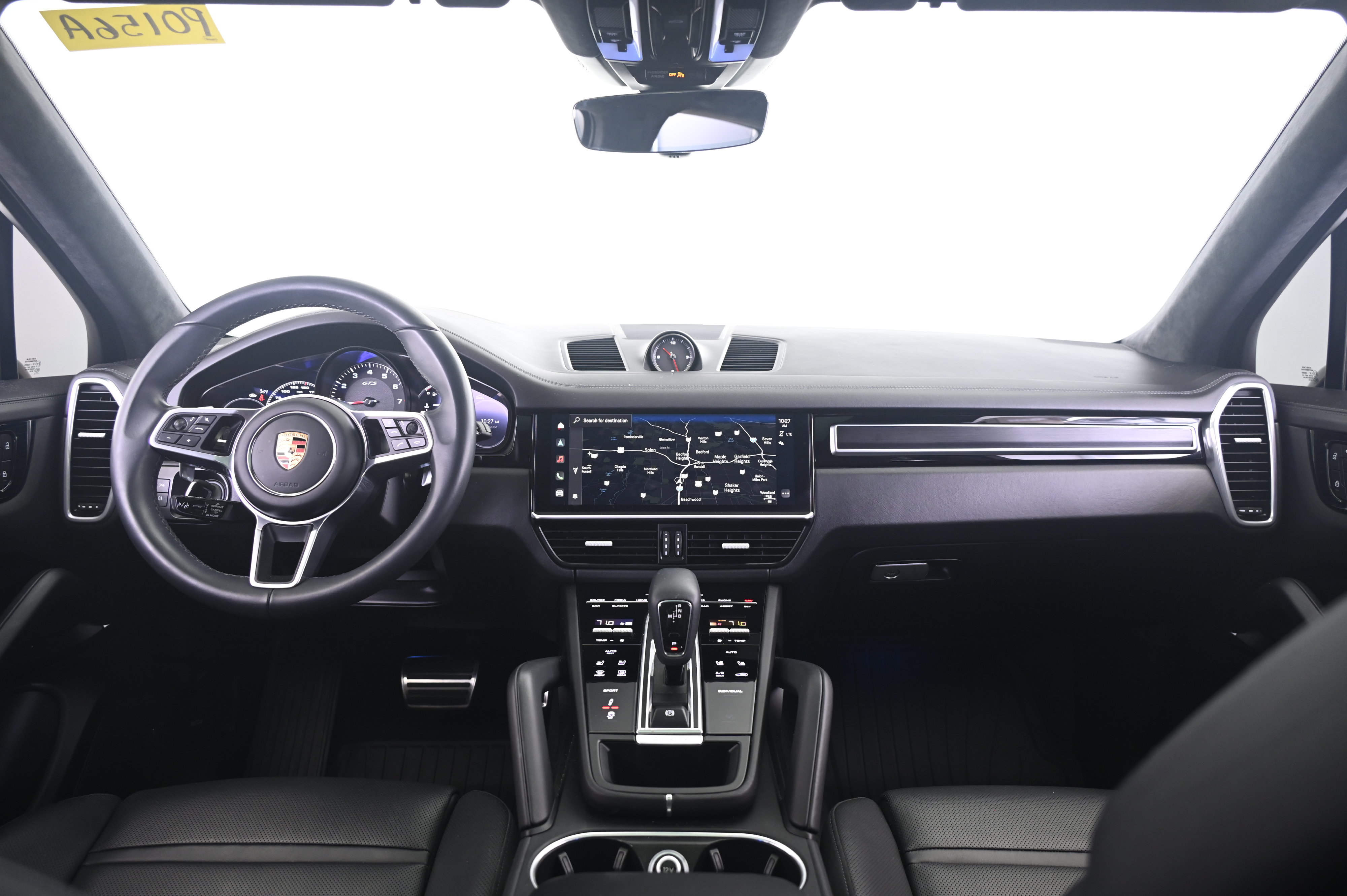 Certified 2023 Porsche Cayenne GTS AWD/4WD image 31