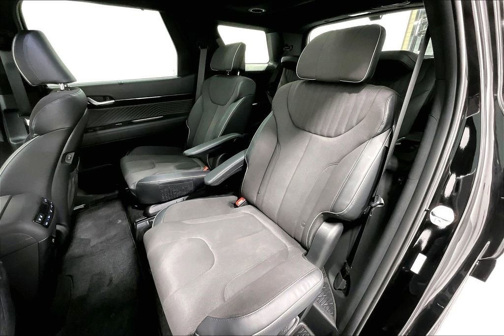Used 2025 Hyundai Palisade Calligraphy image 35