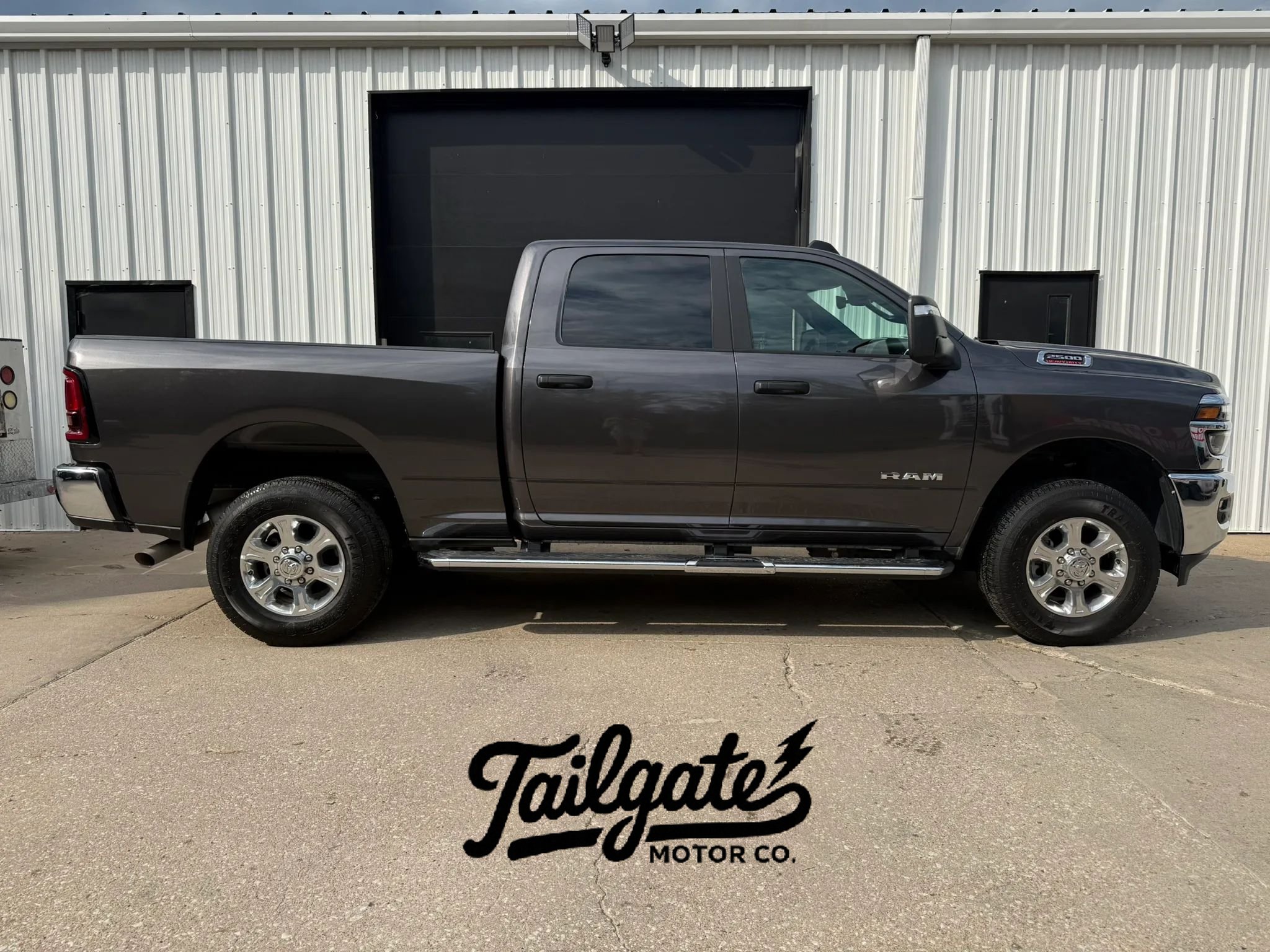 Used 2026 RAM 2500 Big Horn AWD/4WD image 1