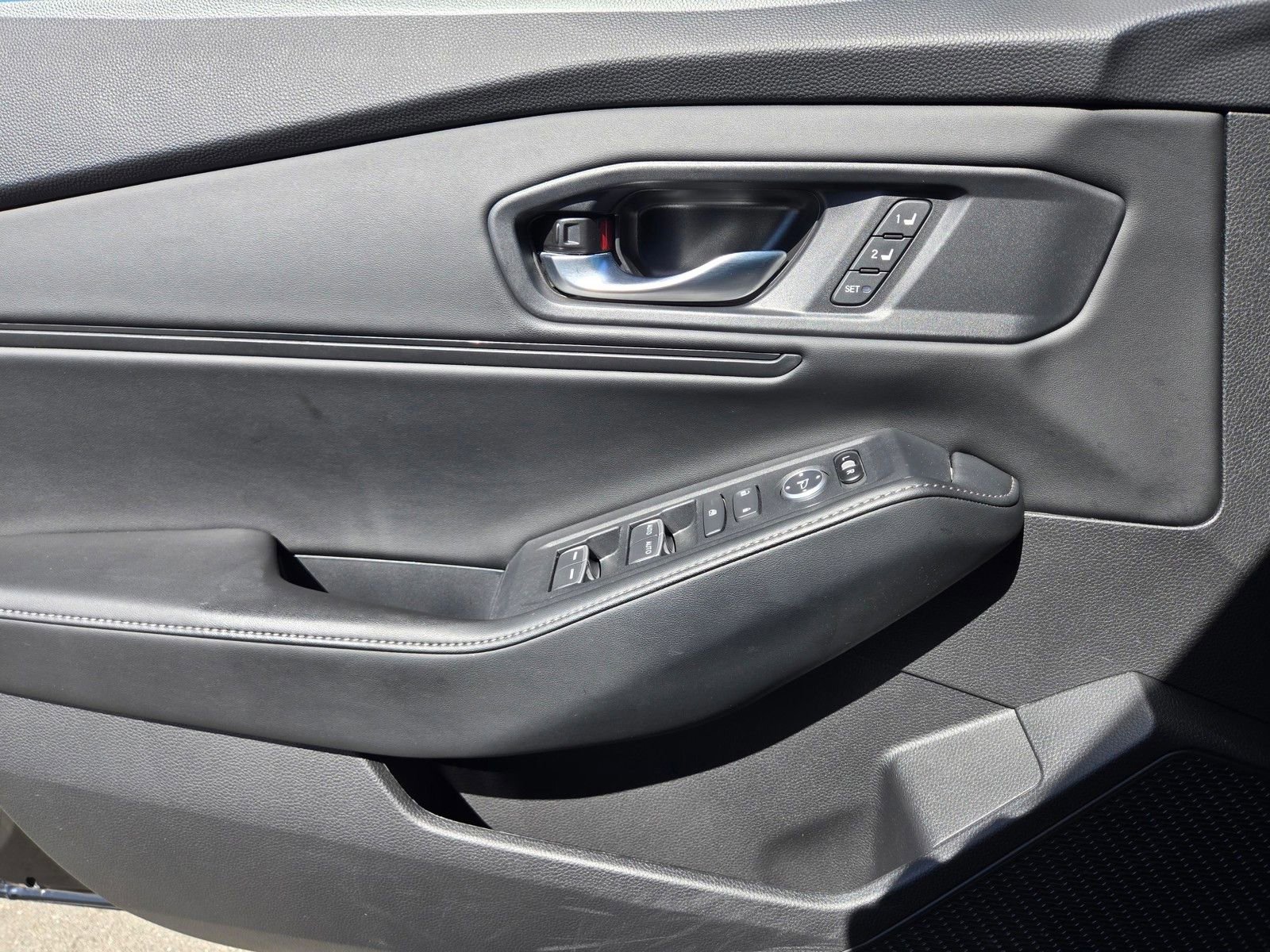 Certified 2025 Honda Accord Sport image 17